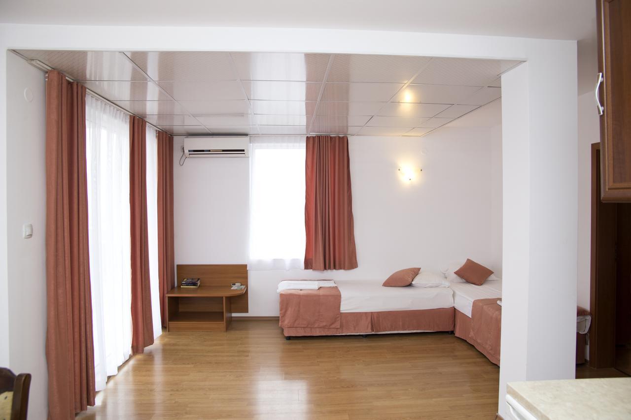 Mappy Holidays Aparthotel Созополь Экстерьер фото