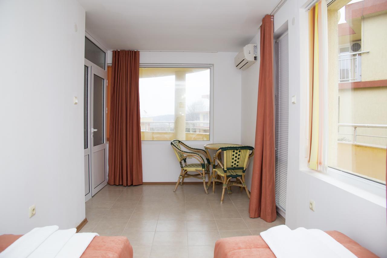 Mappy Holidays Aparthotel Созополь Экстерьер фото