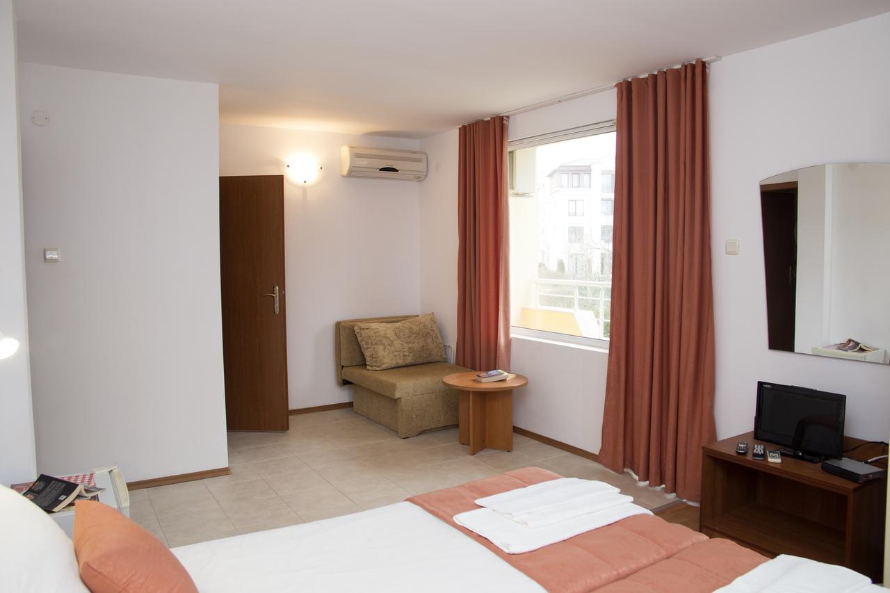 Mappy Holidays Aparthotel Созополь Экстерьер фото