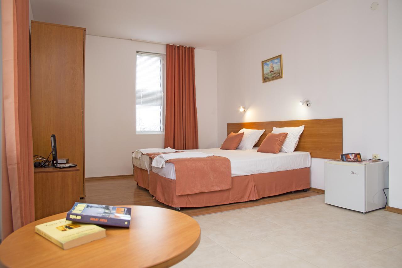 Mappy Holidays Aparthotel Созополь Экстерьер фото